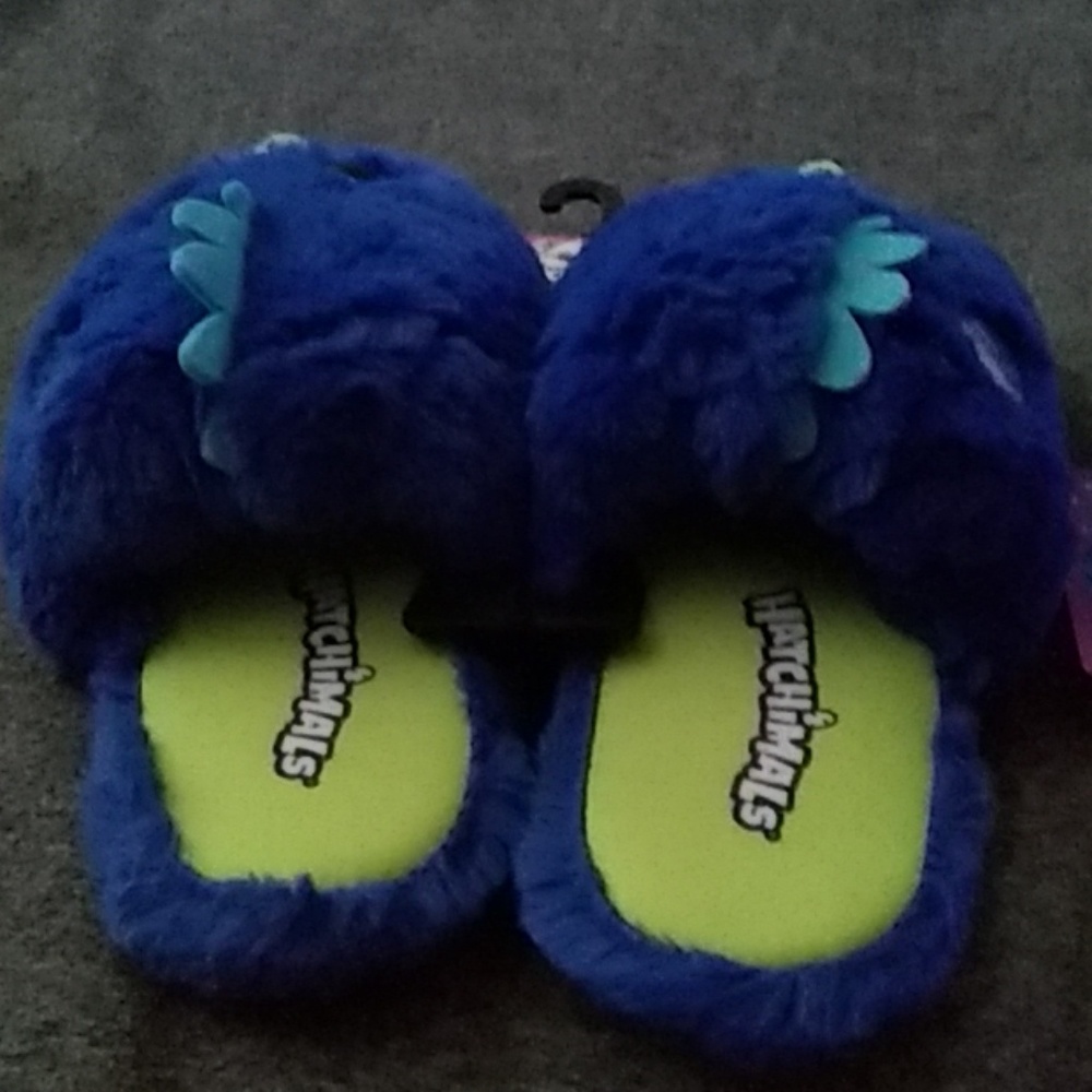Slippers - Picture 4 of 4